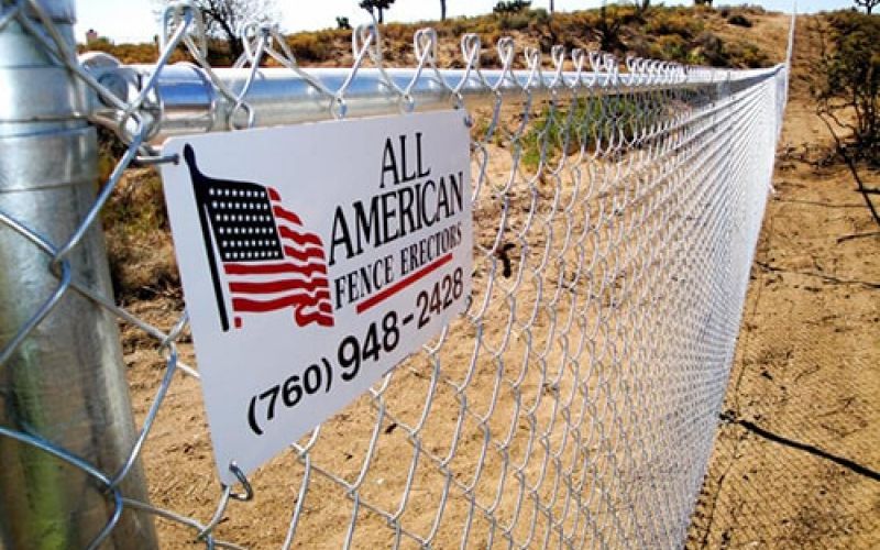 Fence banner