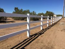 Ranch Style Vinyl Fence Victorville